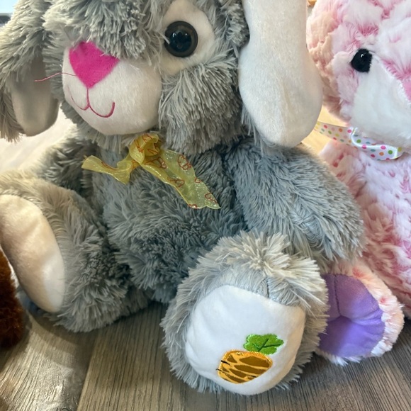 Easter Bunny Plush Lot Of 7 CVS Brand NWT Mixed Sizes Spring Lovey Cottondale - Picture 7 of 14